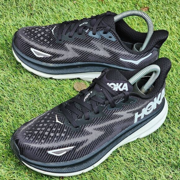 HOKA CLIFTON 9 - Womens Athletic Shoes - SIZE 6.5B - Picture 3 of 9